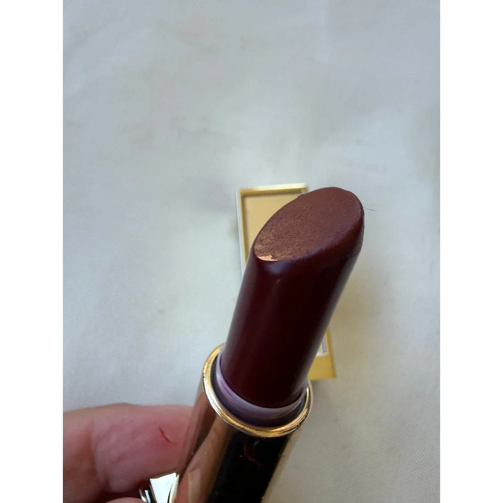 Estee Lauder Pure Color Envy 250 Red Ego Sculpting Lipstick Gold Case